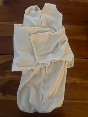Halo Baby Fleece Swaddle Sack in Cream